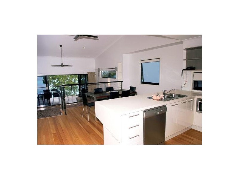 4/5 Acacia Drive, Hamilton Island QLD 4803