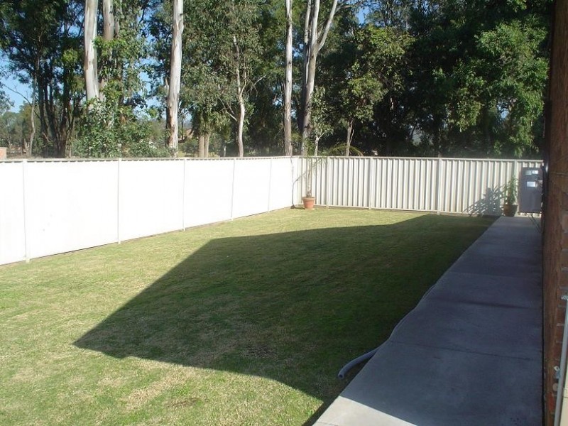 28 Gleeson Place, Abbotsbury NSW 2176