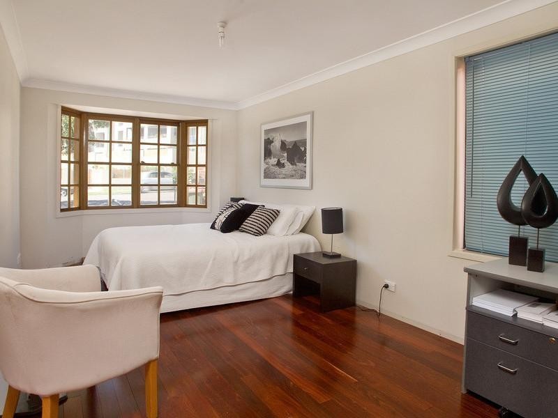 4 Bertram St, Concord NSW 2137