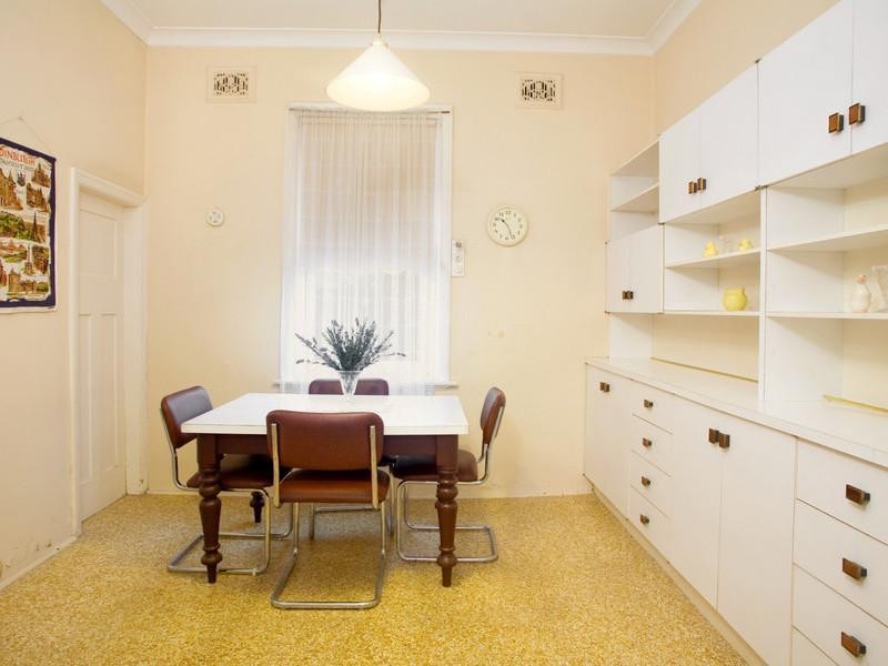 165 Queen St, Concord West NSW 2138