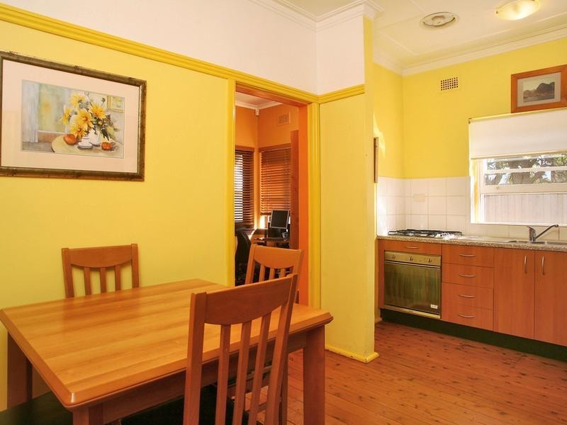4 David St, Concord NSW 2137