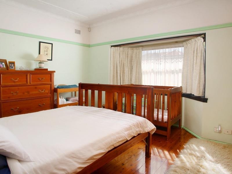 4 David St, Concord NSW 2137