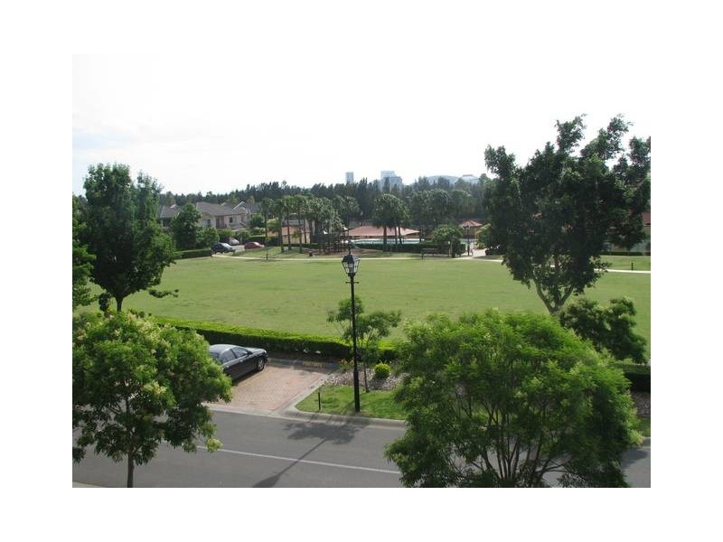 9/11 Settlers Boulevard, Liberty Grove NSW 2138