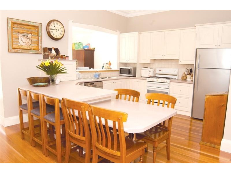 6 Castlestead St, Concord West NSW 2138