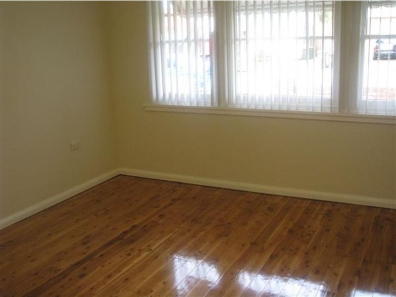 53 Bayview Rd, Canada Bay NSW 2046