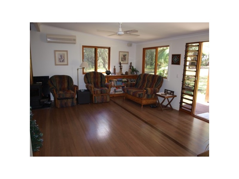 Cootharaba QLD 4565