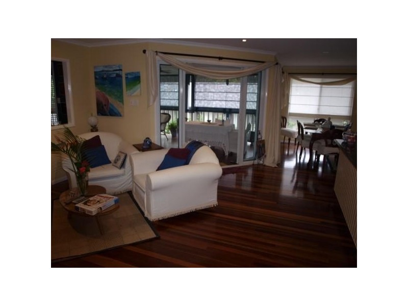 13 Hector  St, Boreen Point QLD 4565