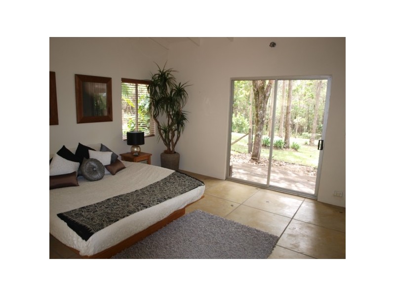904 Cootharaba Road, Cootharaba QLD 4565