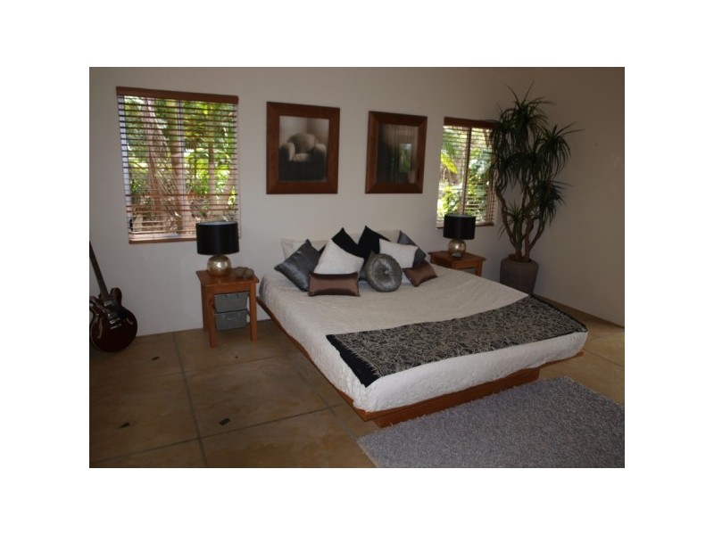 904 Cootharaba Road, Cootharaba QLD 4565