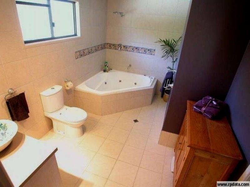 17 Vista  St, Boreen Point QLD 4565