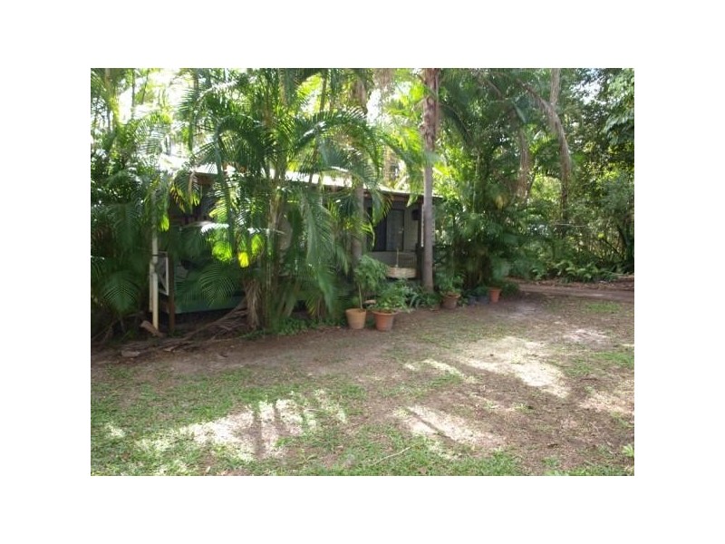 14 Laguna st, Boreen Point QLD 4565