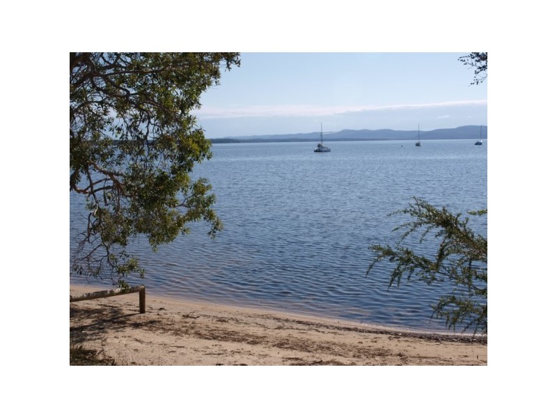 1 Urunga Parade, Boreen Point QLD 4565