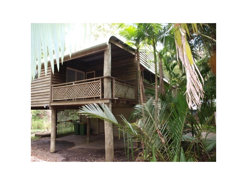 10 Laguna Street, Boreen Point QLD 4565