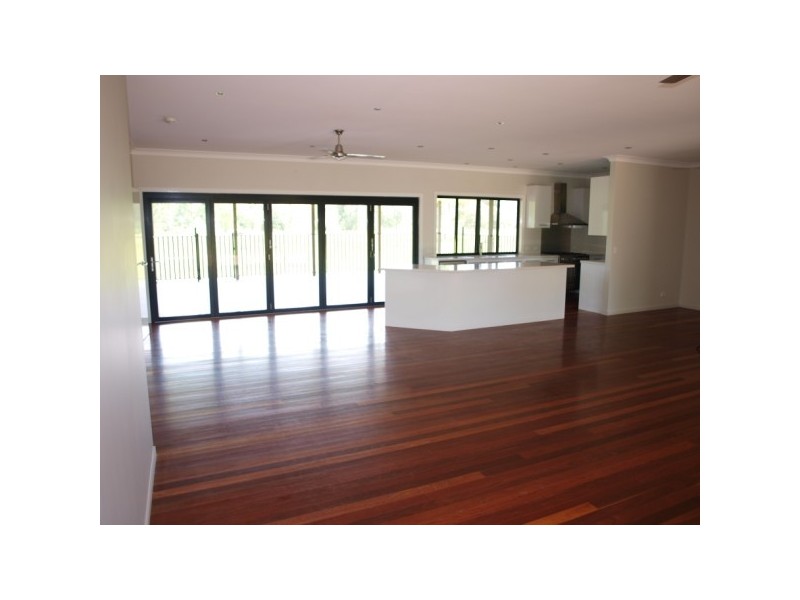 81 Lake Flat Road, Boreen Point QLD 4565