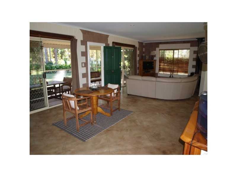 98 Kildeys Road, Cootharaba QLD 4565