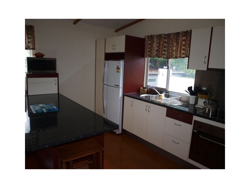 11 Vista Street, Boreen Point QLD 4565