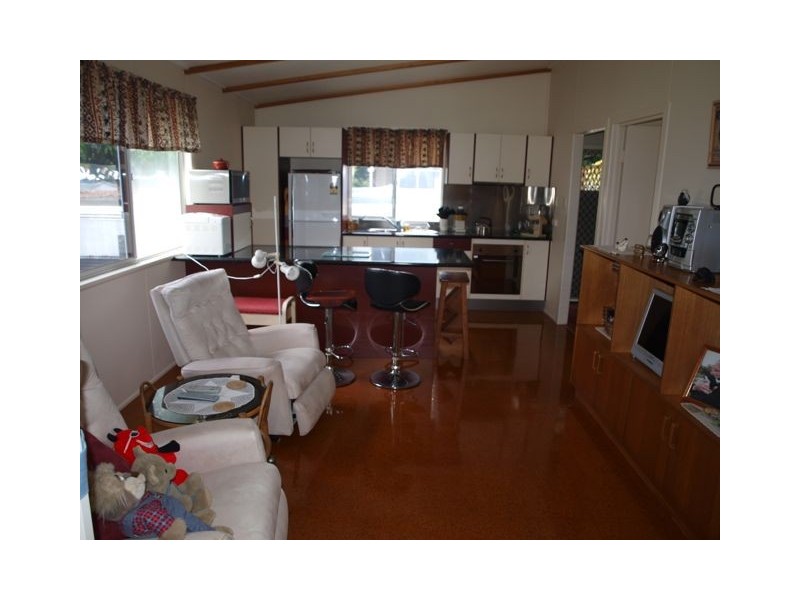 11 Vista Street, Boreen Point QLD 4565