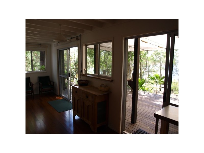 7 Boreen Parade, Boreen Point QLD 4565