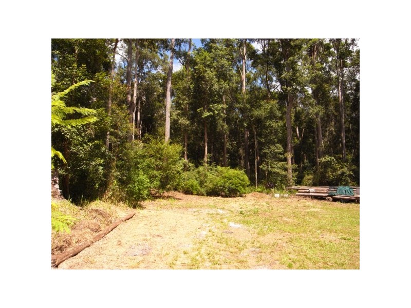 60 Hempsall Road, Cootharaba QLD 4565