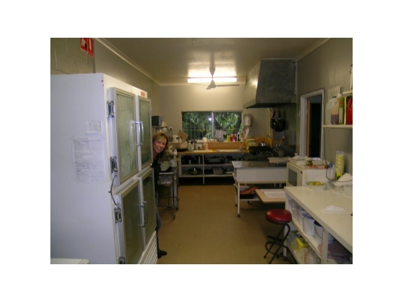 11 Ann Street, Noosaville QLD 4566