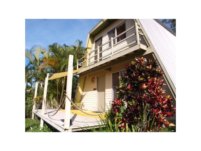 20 Orchard Avenue, Boreen Point QLD 4565