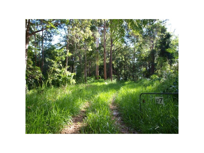178 Tomkinsons Road, Cootharaba QLD 4565