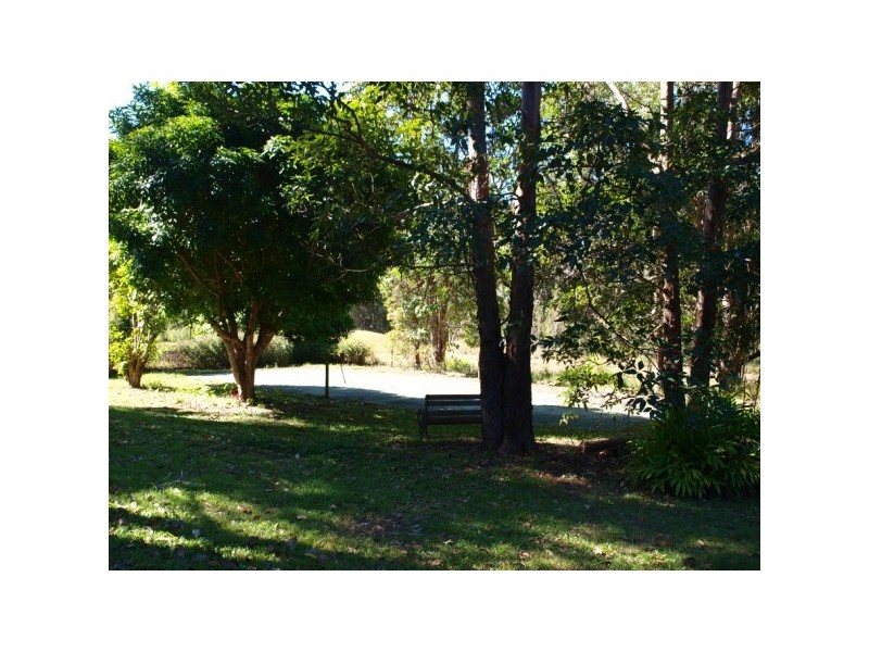 55 Hatch Road, Cootharaba QLD 4565