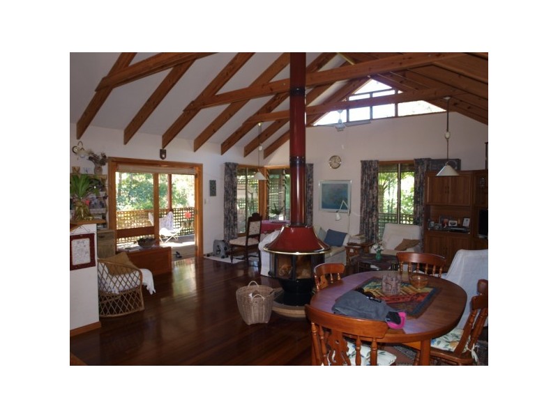 55 Hatch Road, Cootharaba QLD 4565