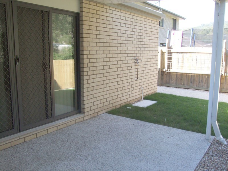 1/10 Cantrill Avenue, Nerang QLD 4211