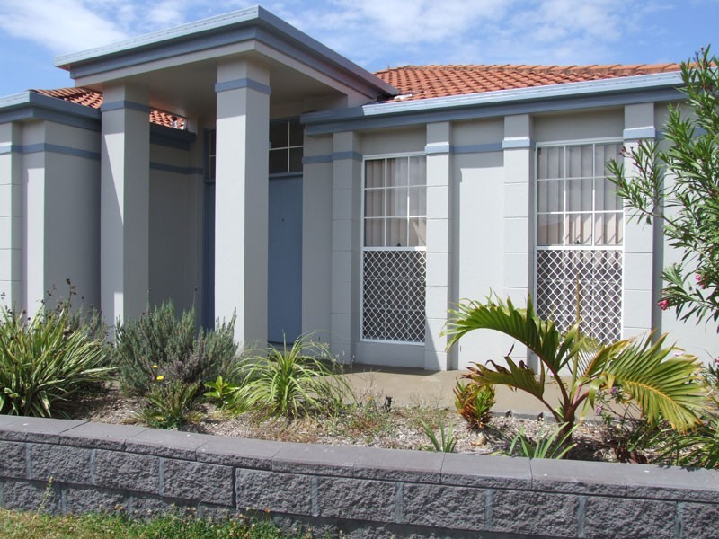 23 Stanford Avenue, Varsity Lakes QLD 4227