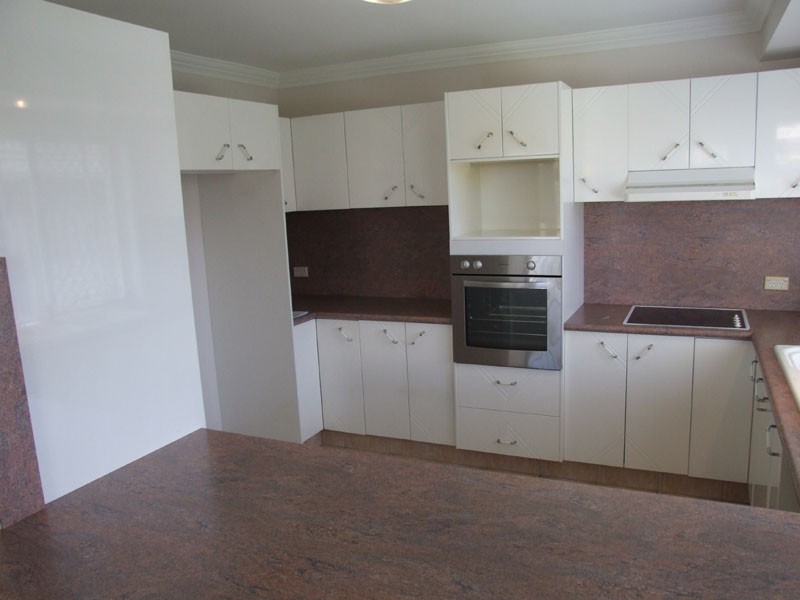 23 Stanford Avenue, Varsity Lakes QLD 4227