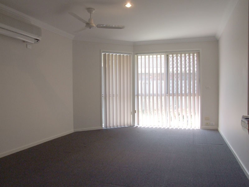 23 Stanford Avenue, Varsity Lakes QLD 4227