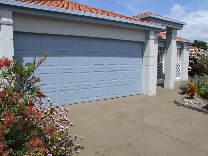 23 Stanford Avenue, Varsity Lakes QLD 4227