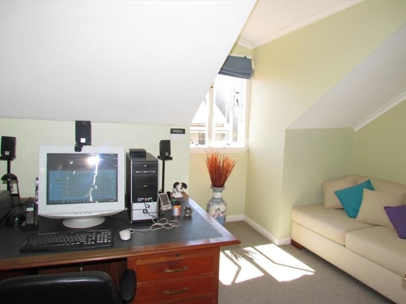 30a Wells Street, Newtown NSW 2042