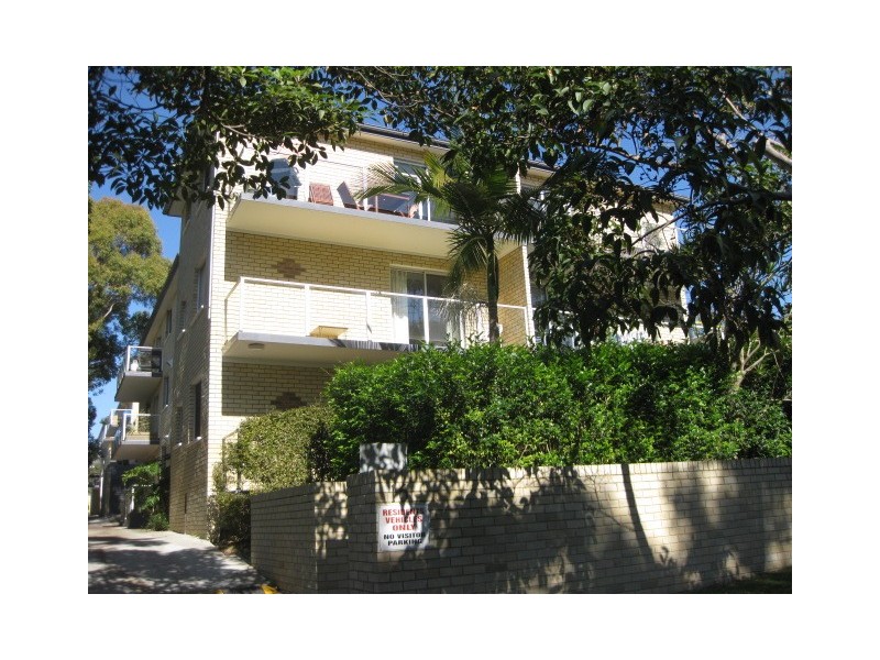 1/16 Soldiers Ave, Freshwater NSW 2096