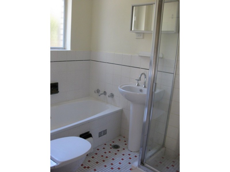 1/16 Soldiers Ave, Freshwater NSW 2096