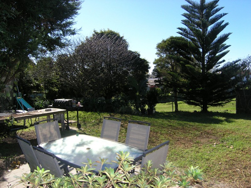 1a Terrara Street, Greenwell Point NSW 2540