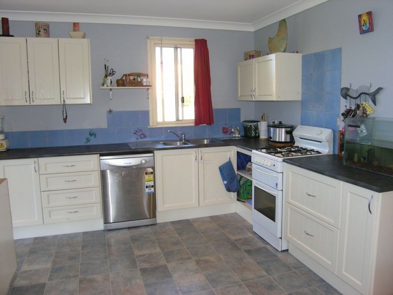 1a Terrara Street, Greenwell Point NSW 2540