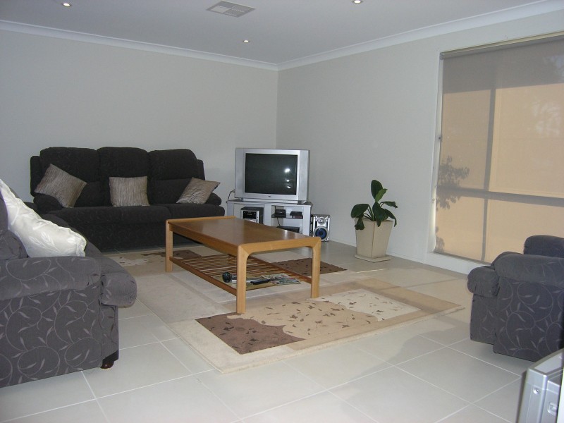 5 Blueberry Street, Worrigee NSW 2540