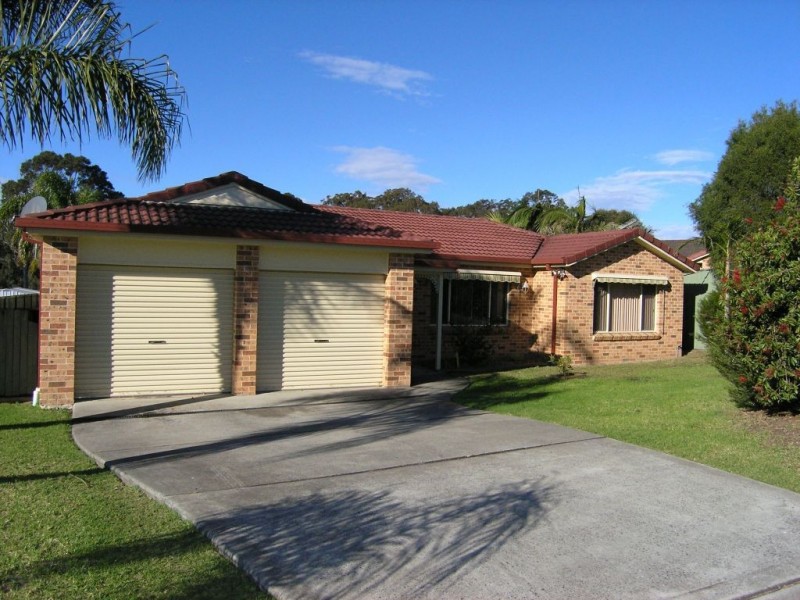 8 Basil Street, Worrigee NSW 2540