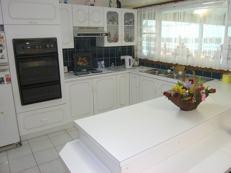 4 Folia Close, West Nowra NSW 2541