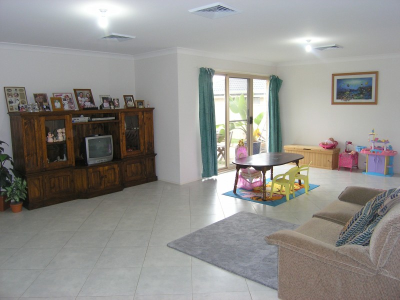 62 Rayleigh Drive, Worrigee NSW 2540