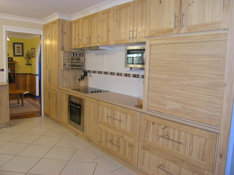 9 Wilari Close, Bomaderry NSW 2541