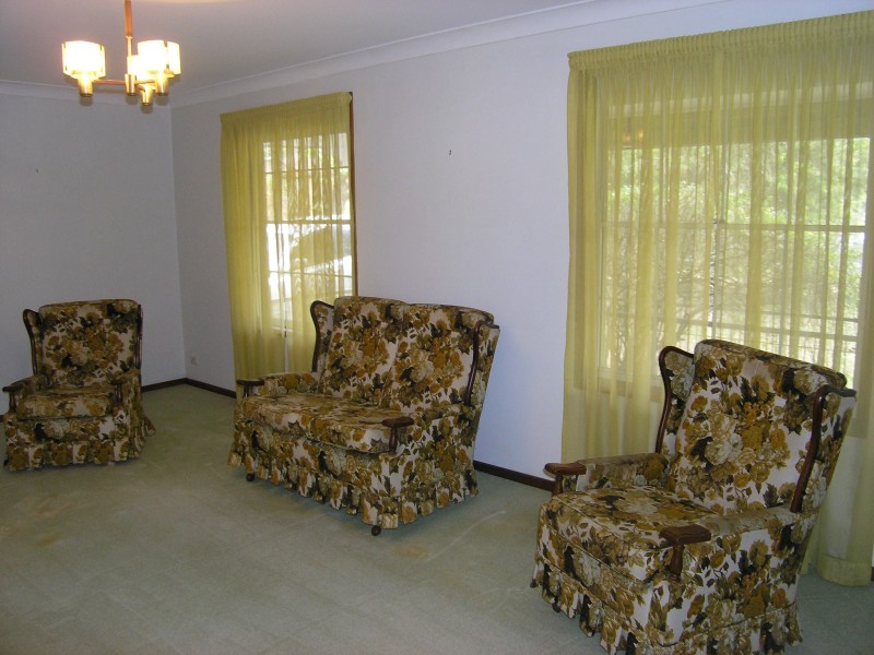 2 Tarraba Crescent, Nowra NSW 2541