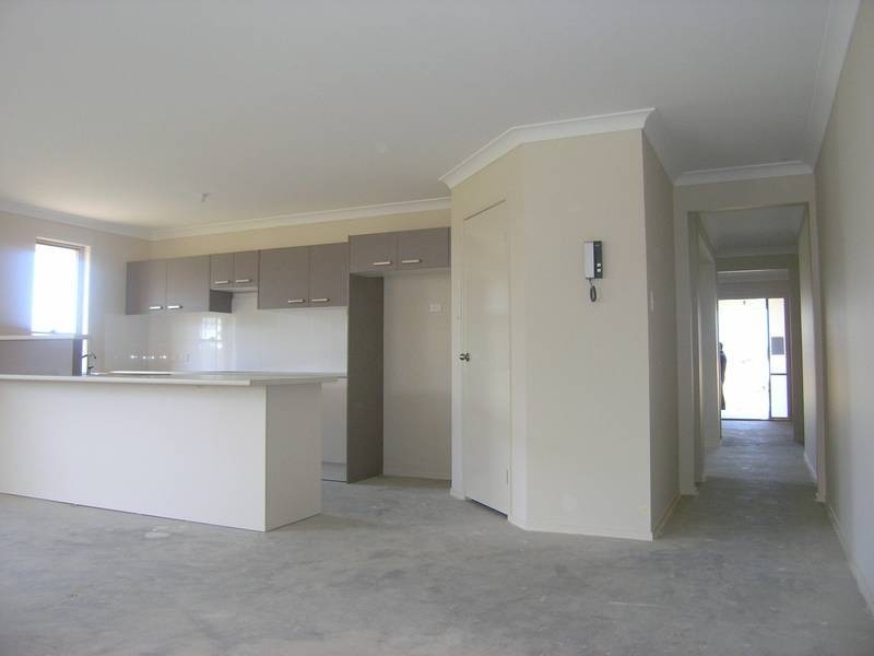 32 Lacebark Grove, Worrigee NSW 2540