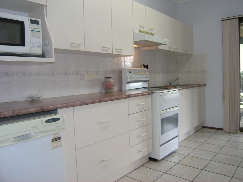 77 Illaroo Road, North Nowra NSW 2541