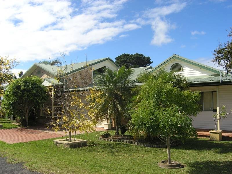 61 Adelaide Street, Greenwell Point NSW 2540