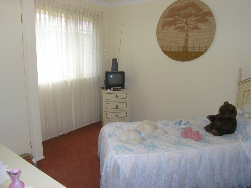 17 Kardella Avenue, Nowra NSW 2541