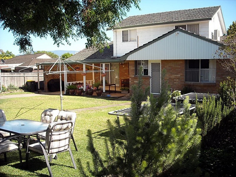 14 Castle Glen, North Nowra NSW 2541