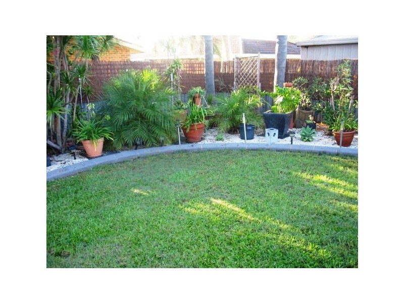 10 Romar Close, Bomaderry NSW 2541